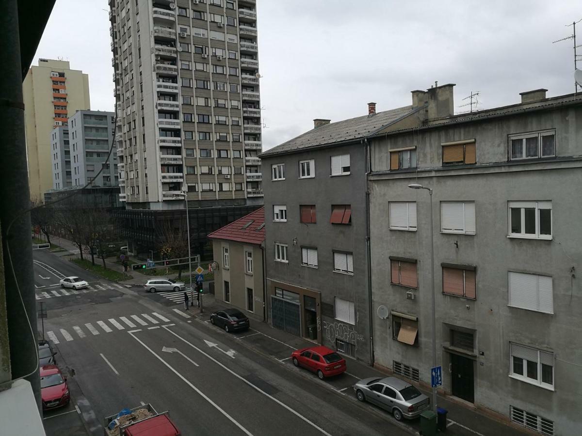 Apartment K&A- Near Dom Sportova Zagabria Esterno foto